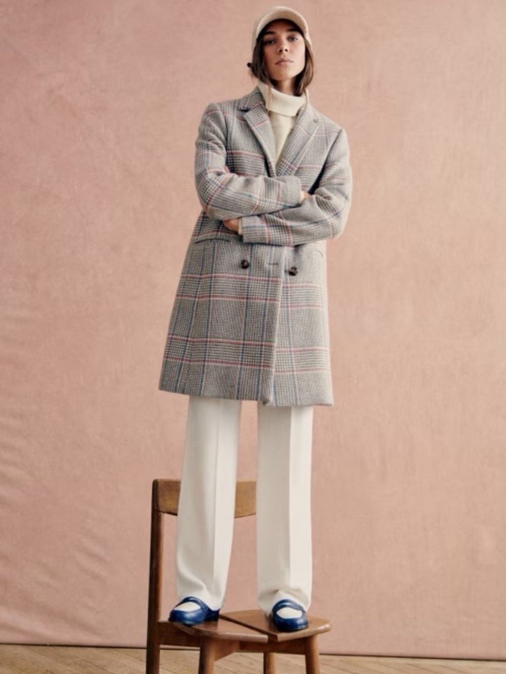 Sézane Johnson coat US 4 - Double-Breasted Plaid Coat - Gray with Pink Accents - Picture 11 of 13